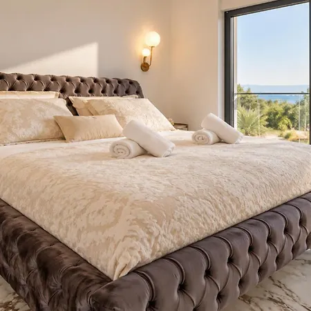 Villa Luxury Noel By Guide Donji Proložac